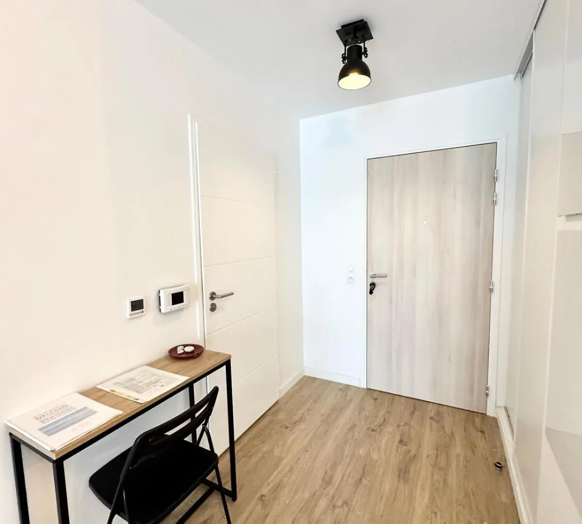 דירות לוריין Peristyle - T2 De Standing Neuf - Balcon